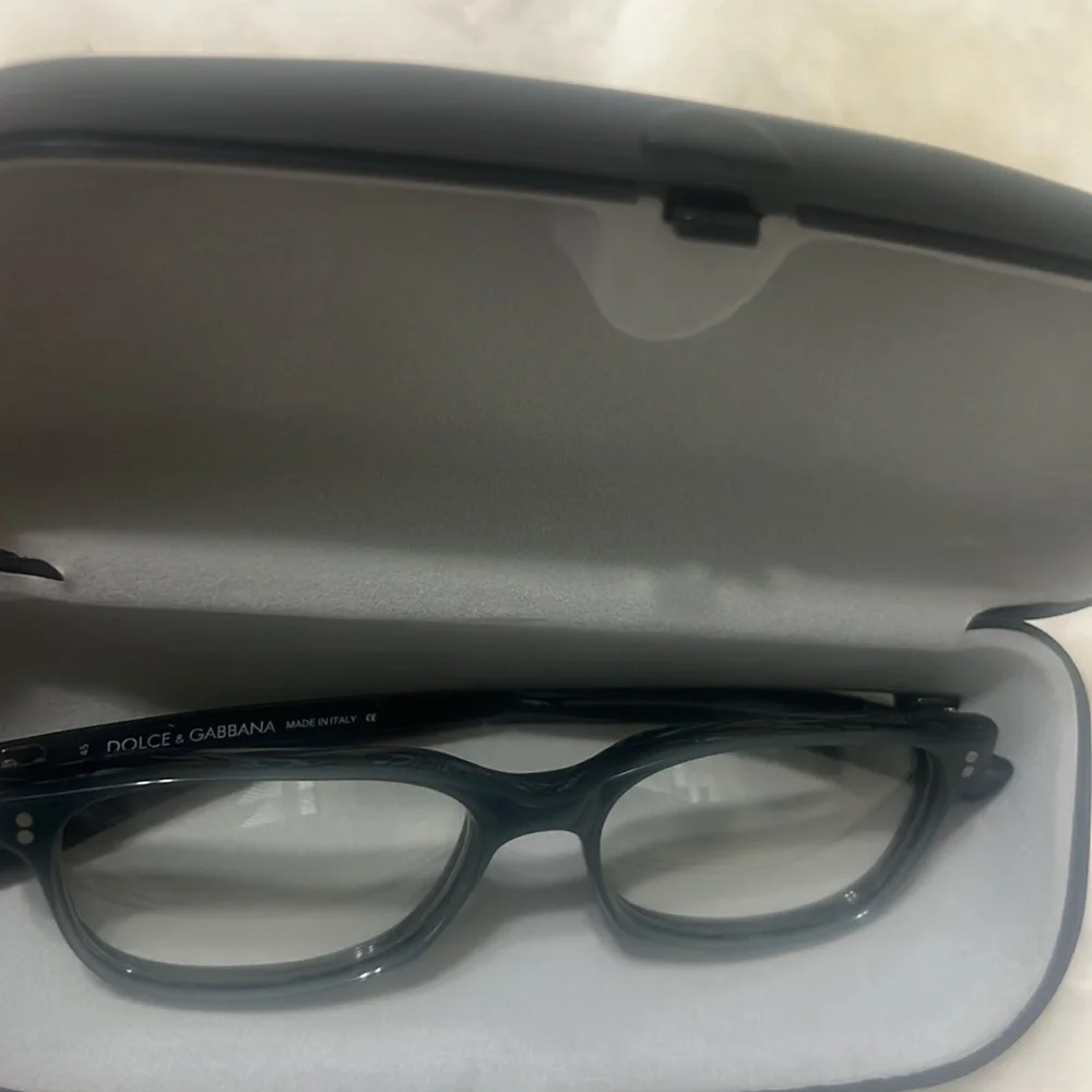 DOLCE & GABBANA “frames” - Picture 6 of 16